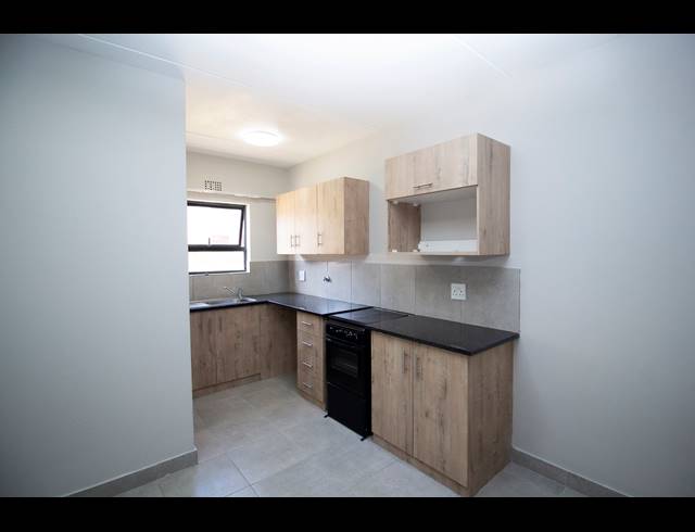 2 BEDROOM APARTMENT TO LET IN KENLEAF